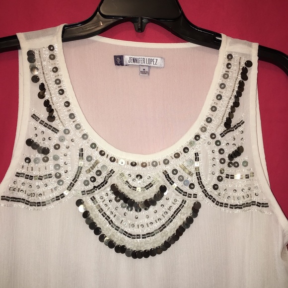 NWT Pretty Beaded Jennifer Lopez Top - Picture 2 of 5